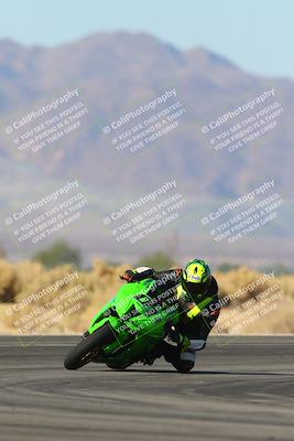 media/Dec-06-2024-CVMA Friday Practice (Fri) [[e1d1c5d4fc]]/4-Group 4 and Trackday/Session 4 (Turn 16)/